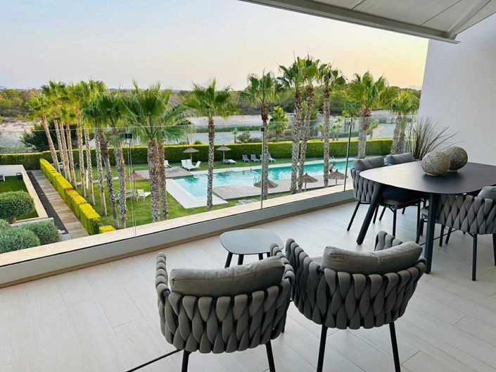 Image No.13-2 Bed Apartment for sale