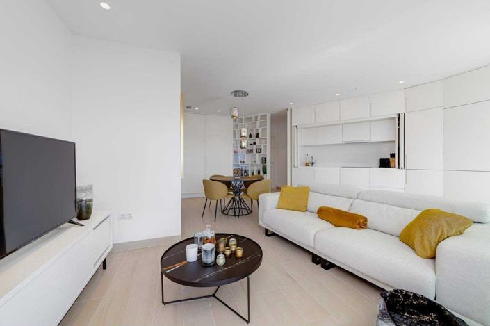 Image No.5-2 Bed Apartment for sale