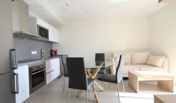 Image No.9-2 Bed Apartment for sale