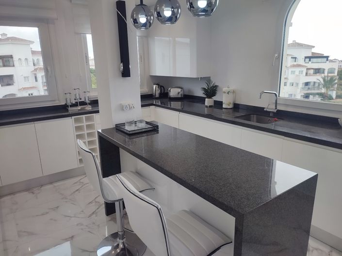 Image No.36-2 Bed Apartment for sale