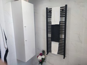 4b18097b-28a2-47b9-845f-968c605f694b