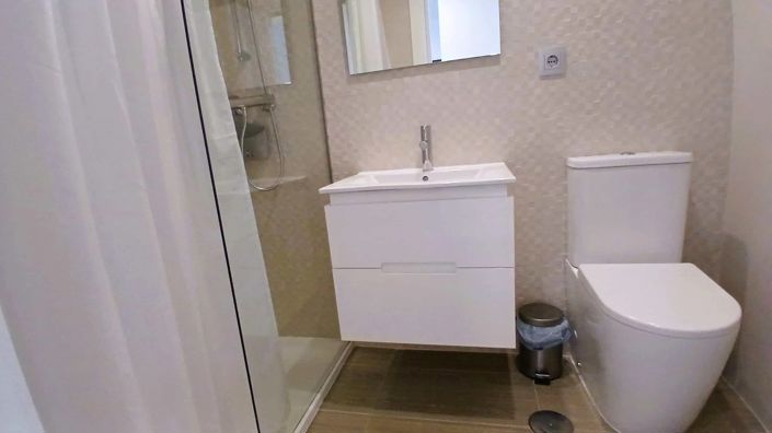 Image No.16-2 Bed Apartment for sale