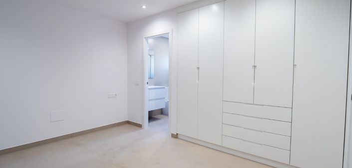 Image No.11-5 Bed Villa for sale