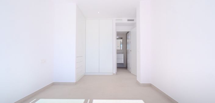 Image No.13-5 Bed Villa for sale