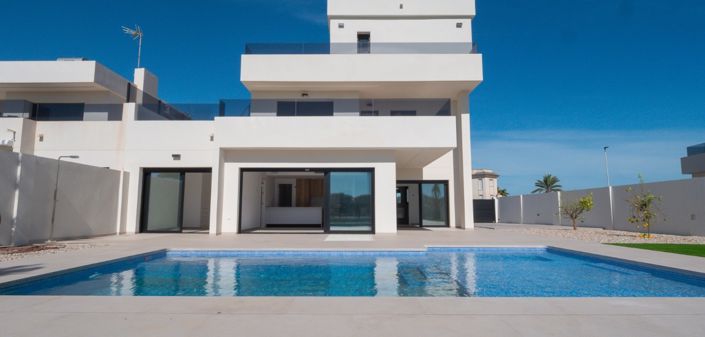 Image No.26-5 Bed Villa for sale