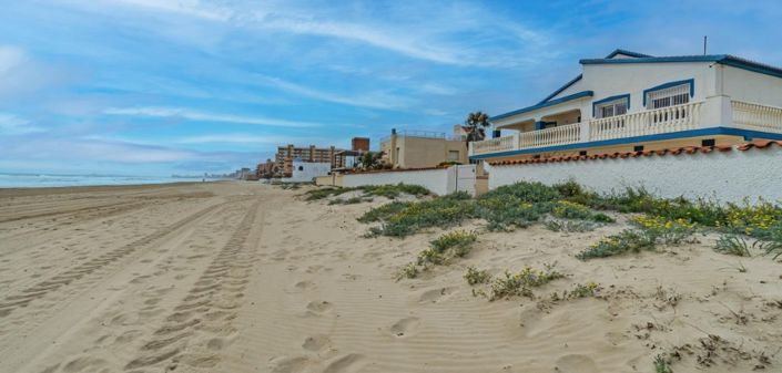 Image No.2-Villa de 6 chambres à vendre à La Manga del Mar Menor