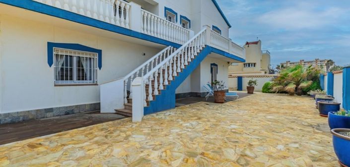 Image No.5-Villa de 6 chambres à vendre à La Manga del Mar Menor