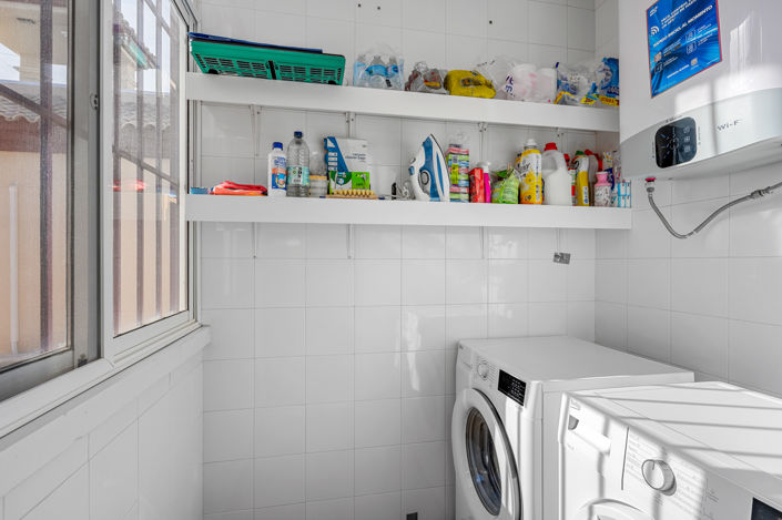 Image No.24-3 Bed Apartment for sale