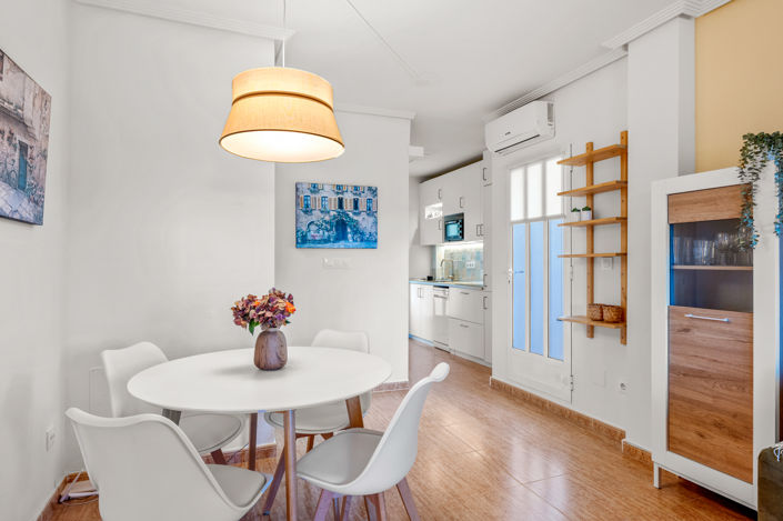 Image No.9-3 Bed Apartment for sale