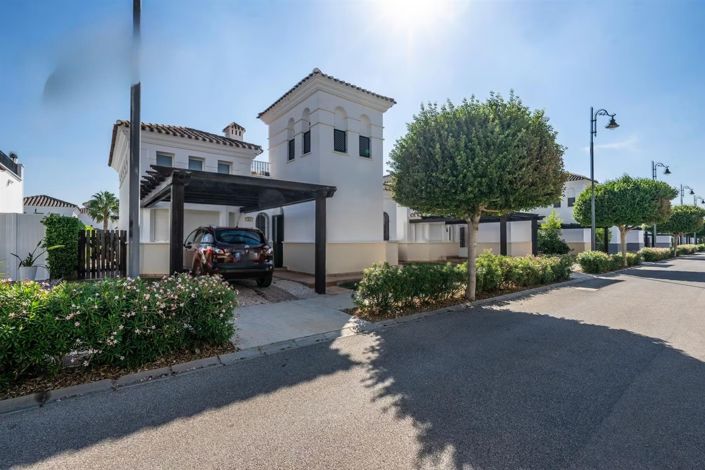 Image No.2-3 Bed Villa for sale