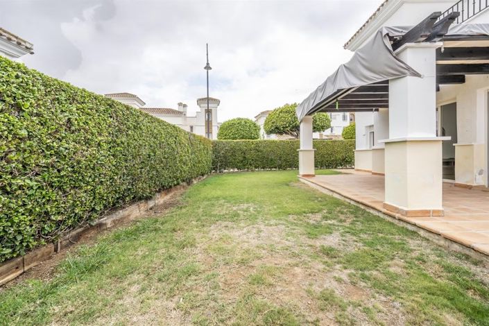 Image No.8-3 Bed Villa for sale