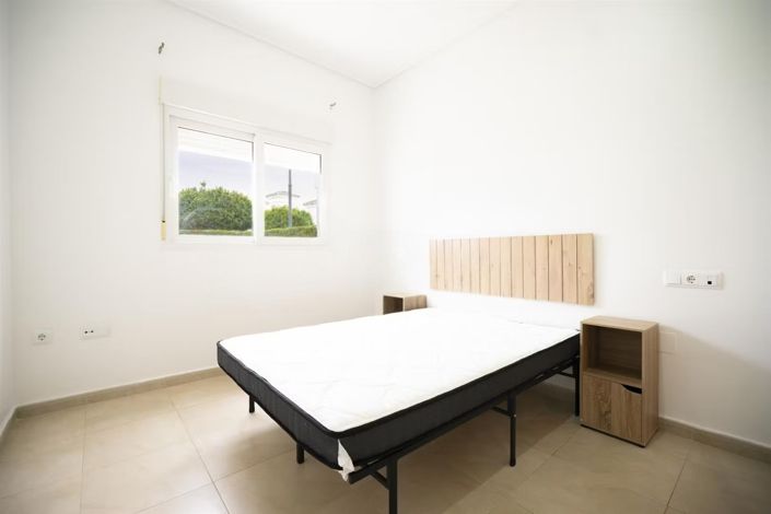 Image No.9-3 Bed Villa for sale