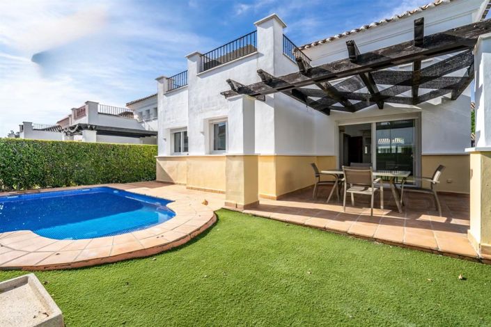 Image No.10-2 Bed Villa for sale