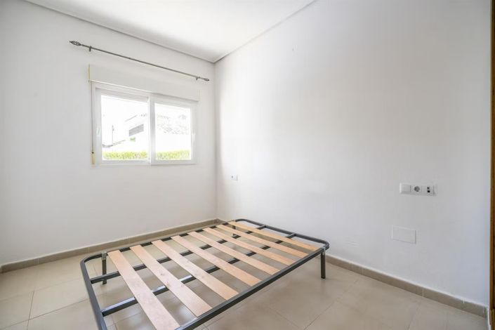 Image No.12-2 Bed Villa for sale