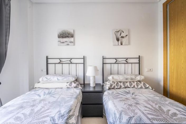 Image No.11-2 Bed Apartment for sale