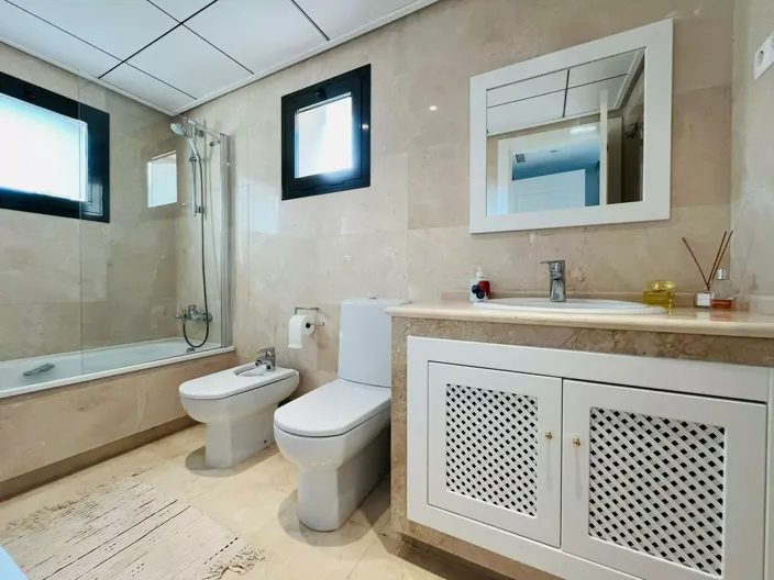 Image No.22-3 Bed Villa for sale