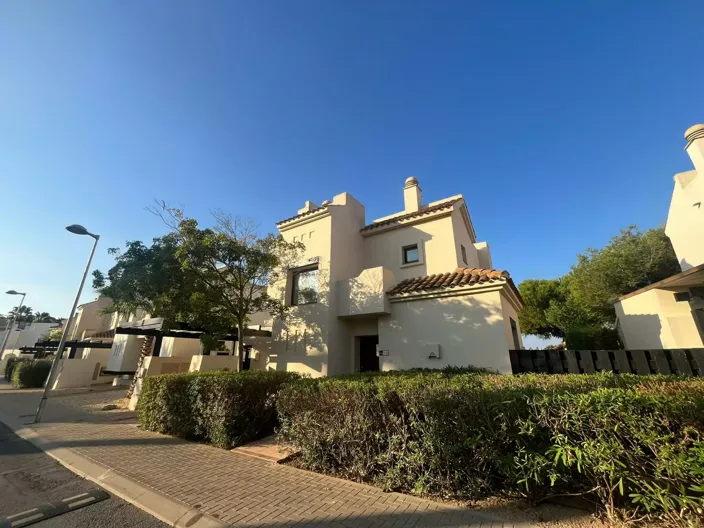 Image No.30-3 Bed Villa for sale