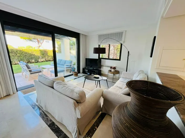 Image No.7-3 Bed Villa for sale