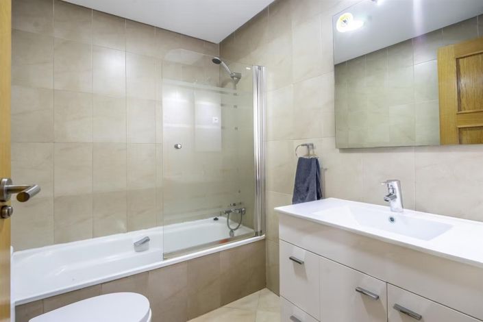 Image No.11-2 Bed Apartment for sale