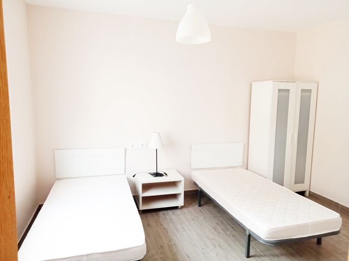 Image No.12-2 Bed Apartment for sale