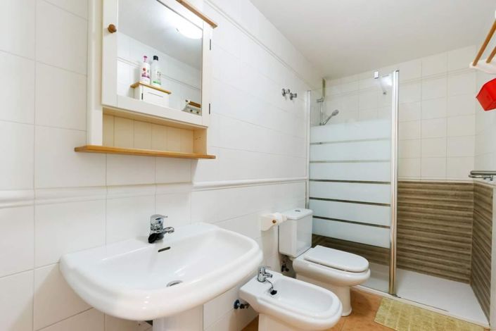 Image No.16-2 Bed Apartment for sale