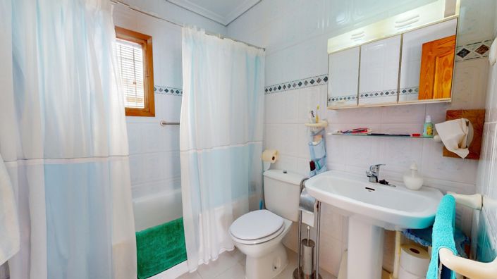 Image No.12-2 Bed Villa for sale