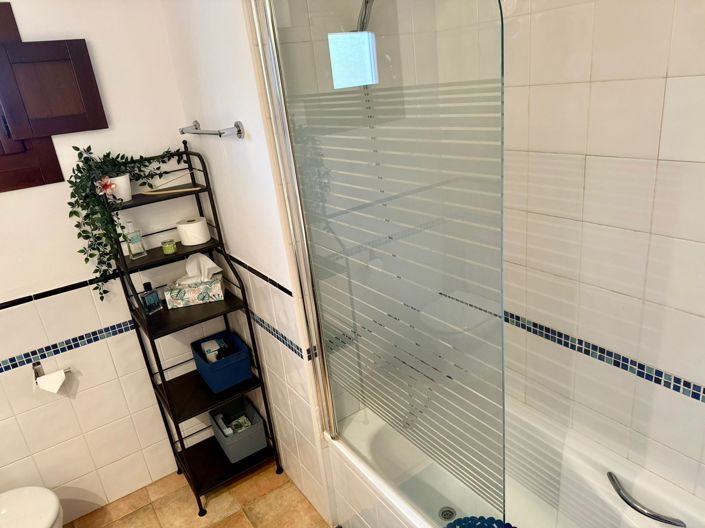 Image No.19-3 Bed Villa for sale