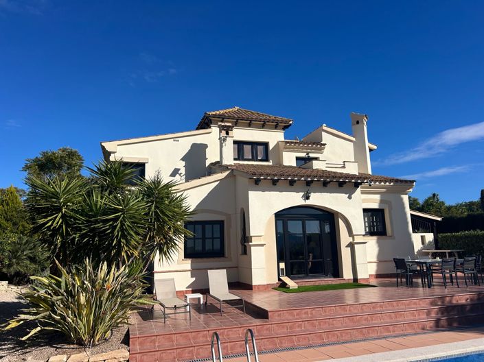 Image No.3-3 Bed Villa for sale