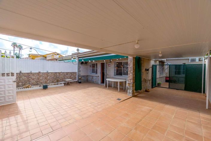 Image No.4-3 Bed Villa for sale