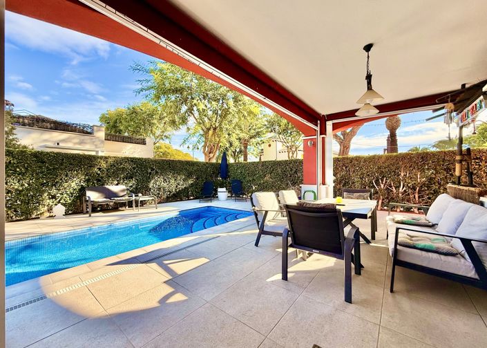 Image No.30-2 Bed Villa for sale