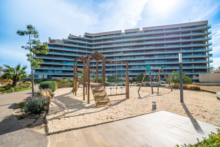 Image No.23-2 Bed Apartment for sale