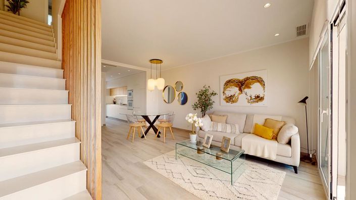 Image No.5-3 Bed Townhouse for sale