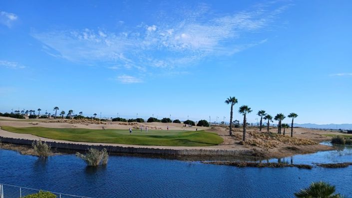 Image No.15-2 Bed Apartment for sale