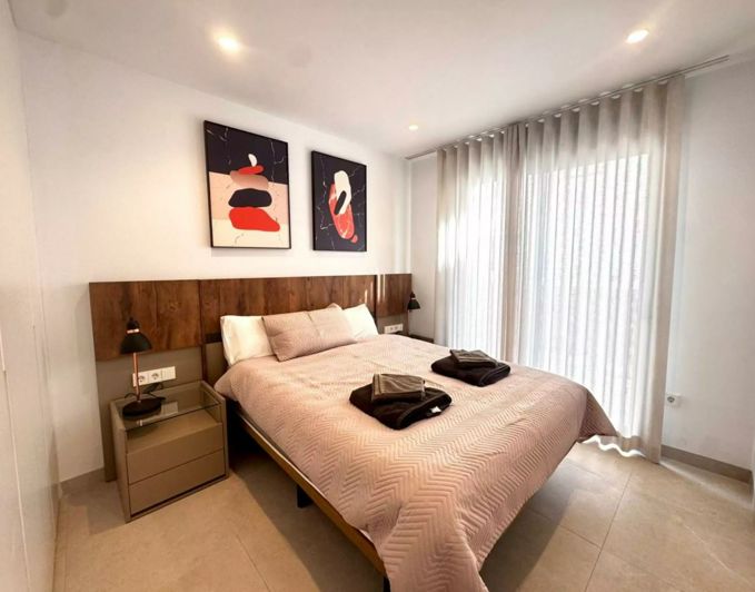 Image No.20-4 Bed Villa for sale