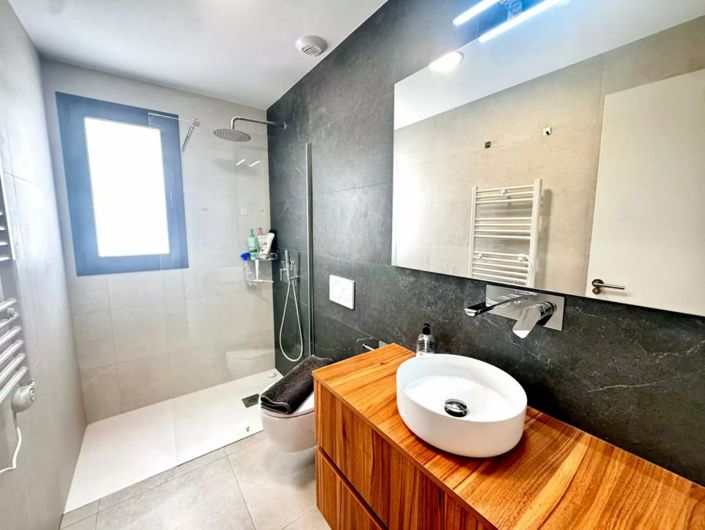 Image No.23-4 Bed Villa for sale