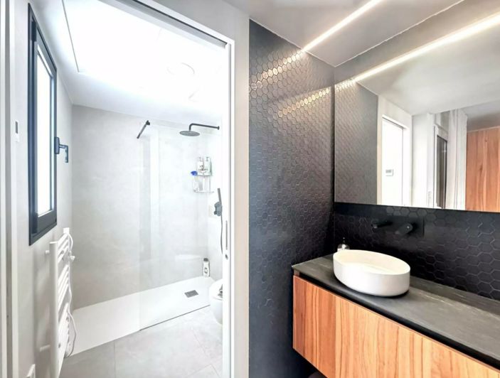 Image No.25-4 Bed Villa for sale