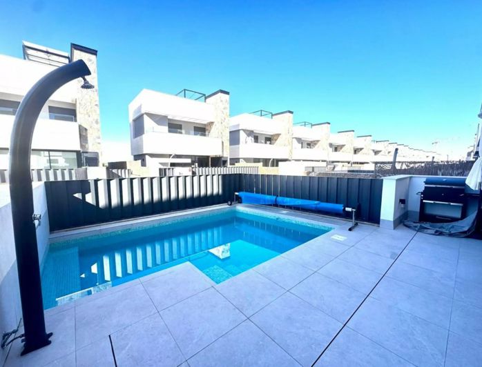 Image No.5-4 Bed Villa for sale