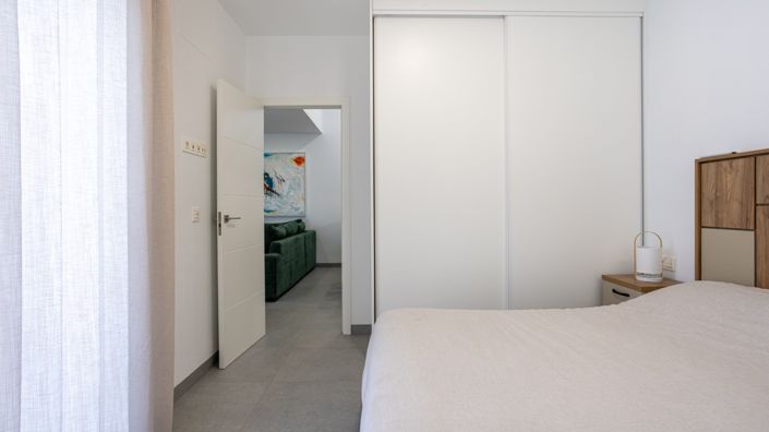 Image No.12-3 Bed Villa for sale