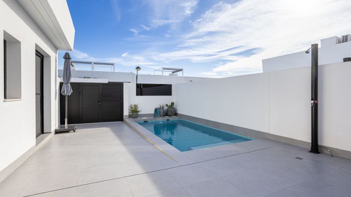 Image No.32-Villa de 3 chambres à vendre à Roldan