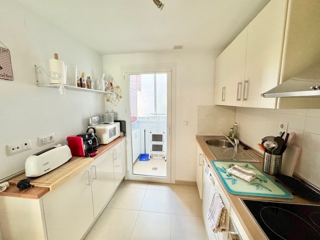 Image No.10-2 Bed Apartment for sale