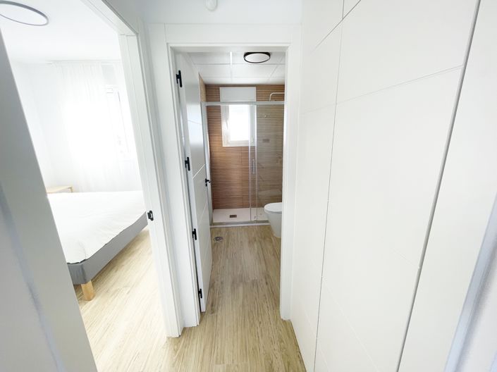 Image No.13-3 Bed Townhouse for sale