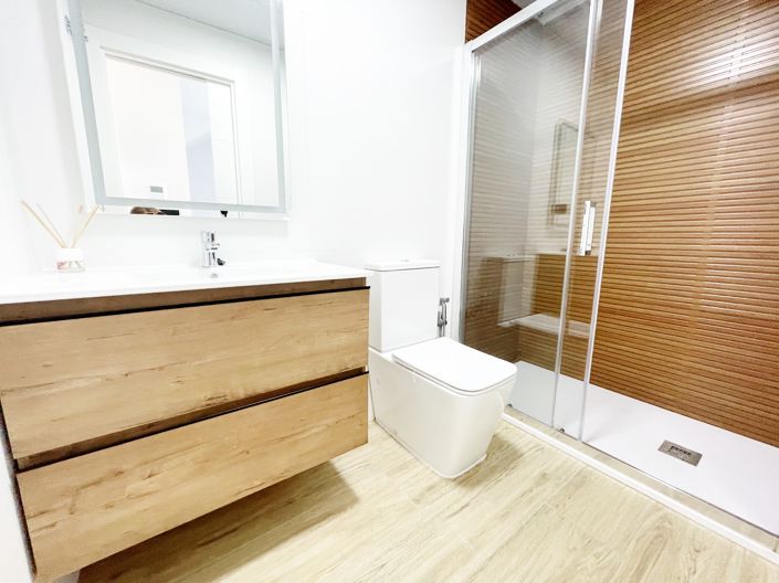 Image No.21-3 Bed Townhouse for sale