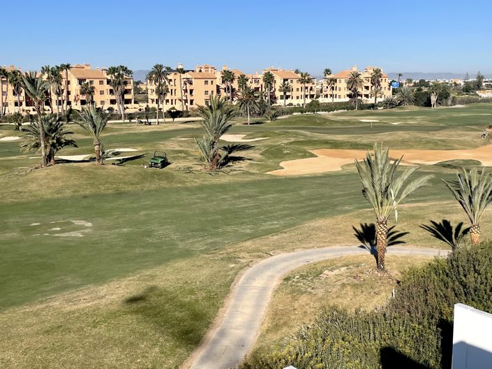 Image No.26-3 Bed Townhouse for sale