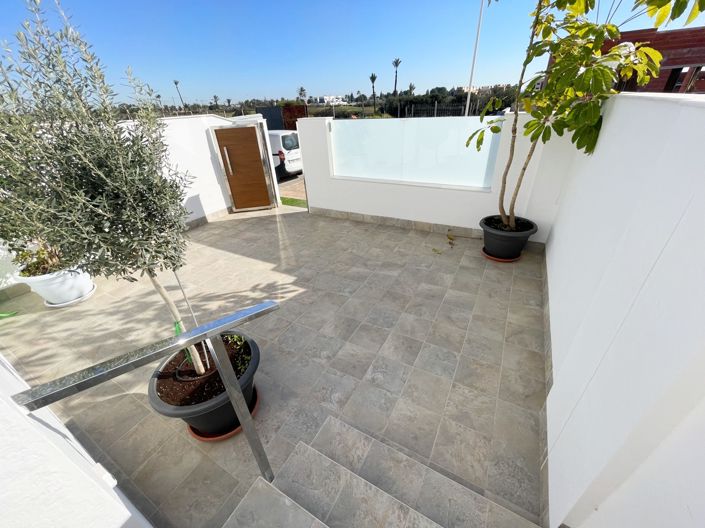 Image No.5-3 Bed Townhouse for sale