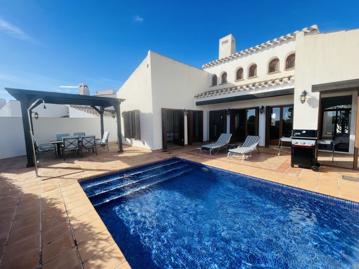 Image No.10-4 Bed Villa for sale