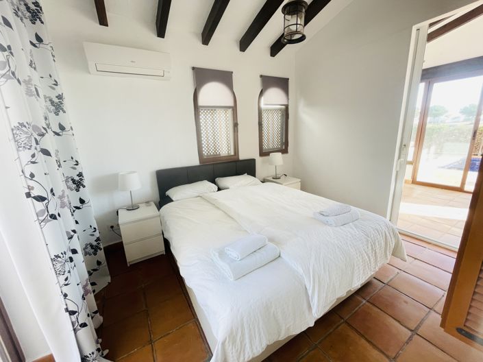 Image No.21-4 Bed Villa for sale