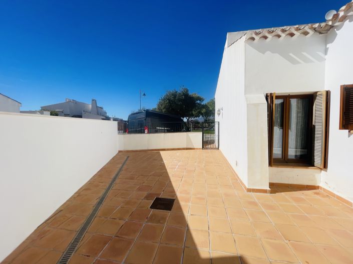 Image No.33-4 Bed Villa for sale