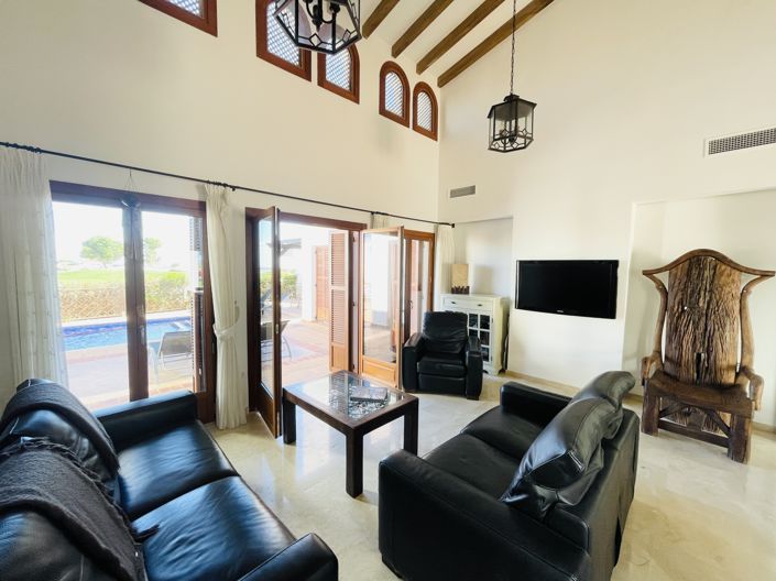 Image No.6-4 Bed Villa for sale