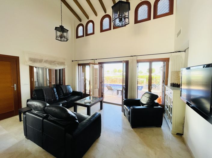 Image No.7-4 Bed Villa for sale