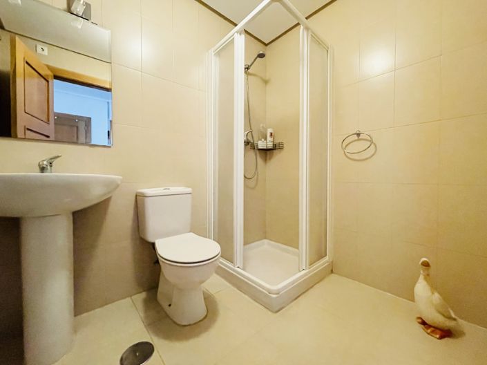 Image No.3-2 Bed Townhouse for sale